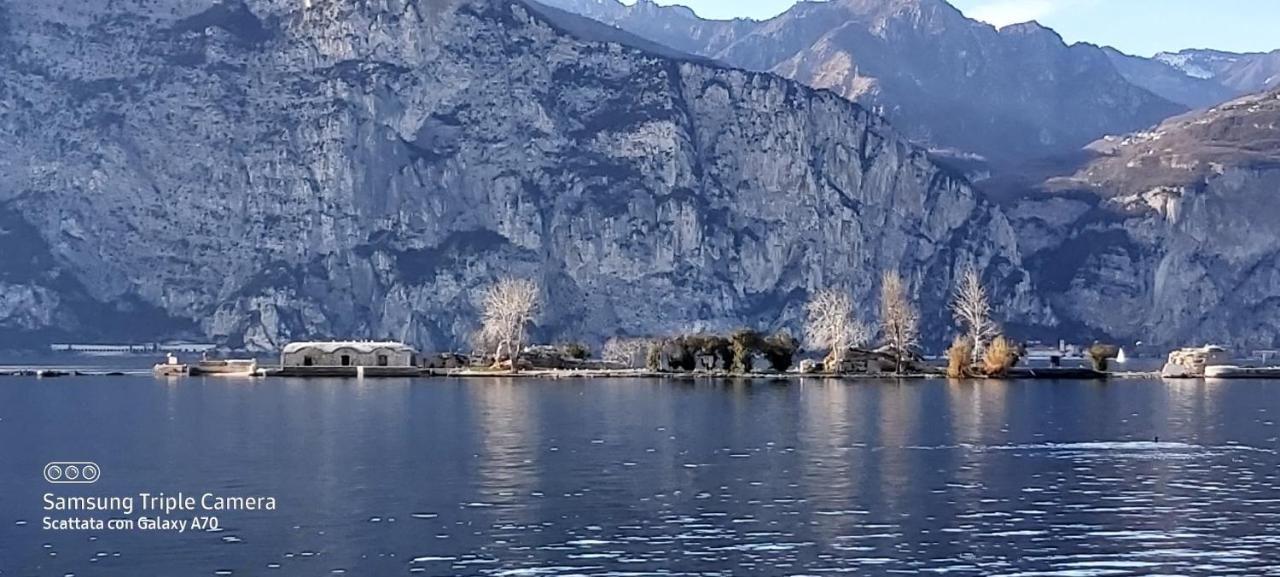 Hotel Danieli La Castellana Lago Di Garda Brenzone sul Garda Kültér fotó
